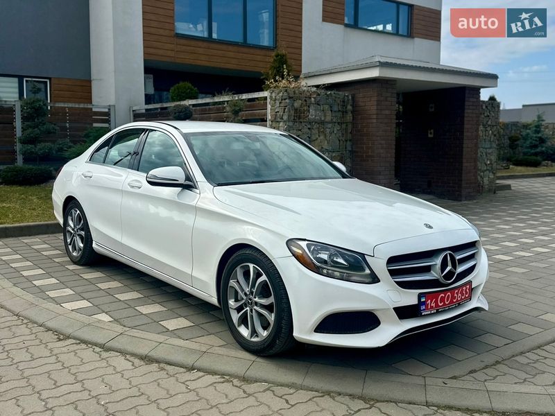 Седан Mercedes-Benz C-Class 2017 в Стрию