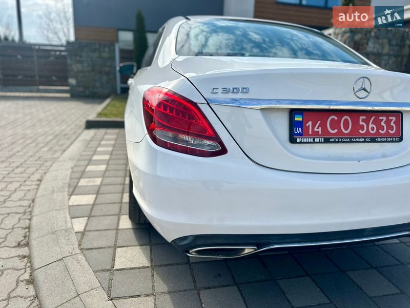 Седан Mercedes-Benz C-Class 2017 в Стрию