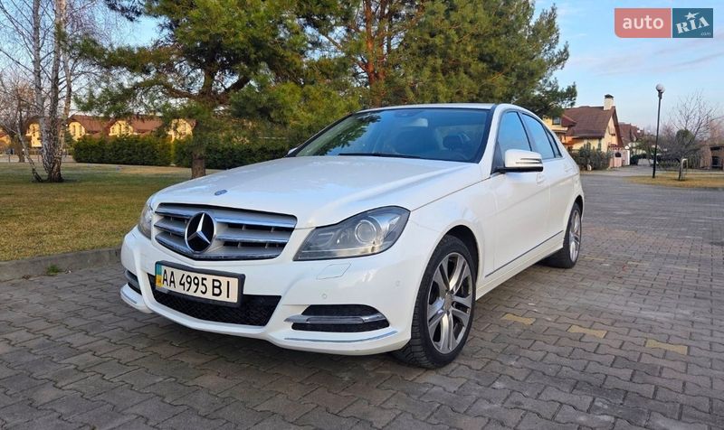 Mercedes-Benz C-Class 2012