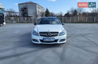 Седан Mercedes-Benz C-Class 2014 в Каменке-Бугской