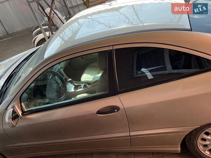 Mercedes-Benz C-Class 2002