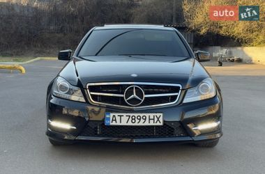 Седан Mercedes-Benz C-Class 2014 в Ужгороді