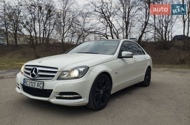 Седан Mercedes-Benz C-Class 2012 в Львові