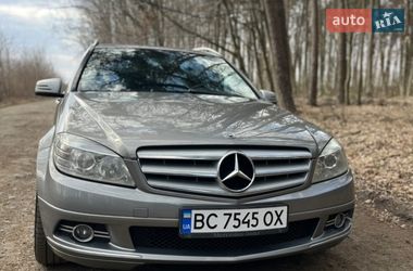 Универсал Mercedes-Benz C-Class 2008 в Костополе