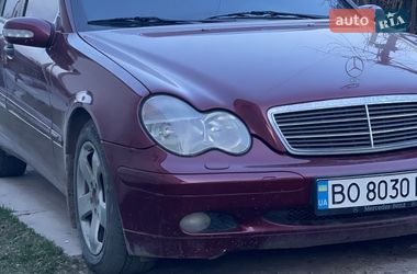 Седан Mercedes-Benz C-Class 2001 в Черновцах