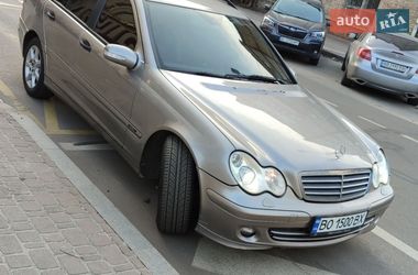 Універсал Mercedes-Benz C-Class 2005 в Києві