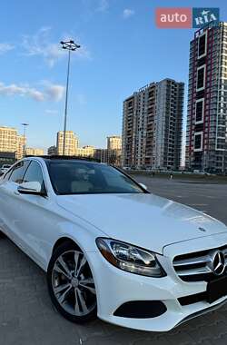 Седан Mercedes-Benz C-Class 2017 в Киеве