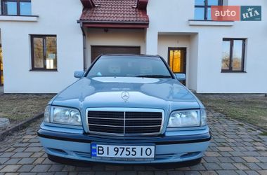 Седан Mercedes-Benz C-Class 2000 в Гадячі