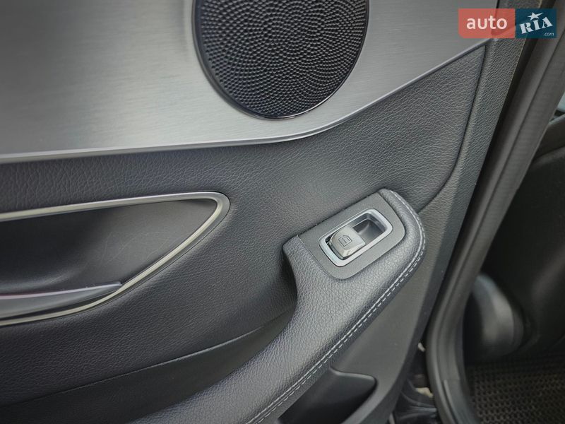 Универсал Mercedes-Benz C-Class 2019 в Львове