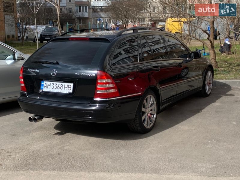Универсал Mercedes-Benz C-Class 2002 в Виннице