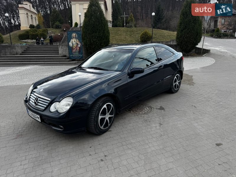 Mercedes-Benz C-Class 2003