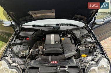 Седан Mercedes-Benz C-Class 2004 в Івано-Франківську