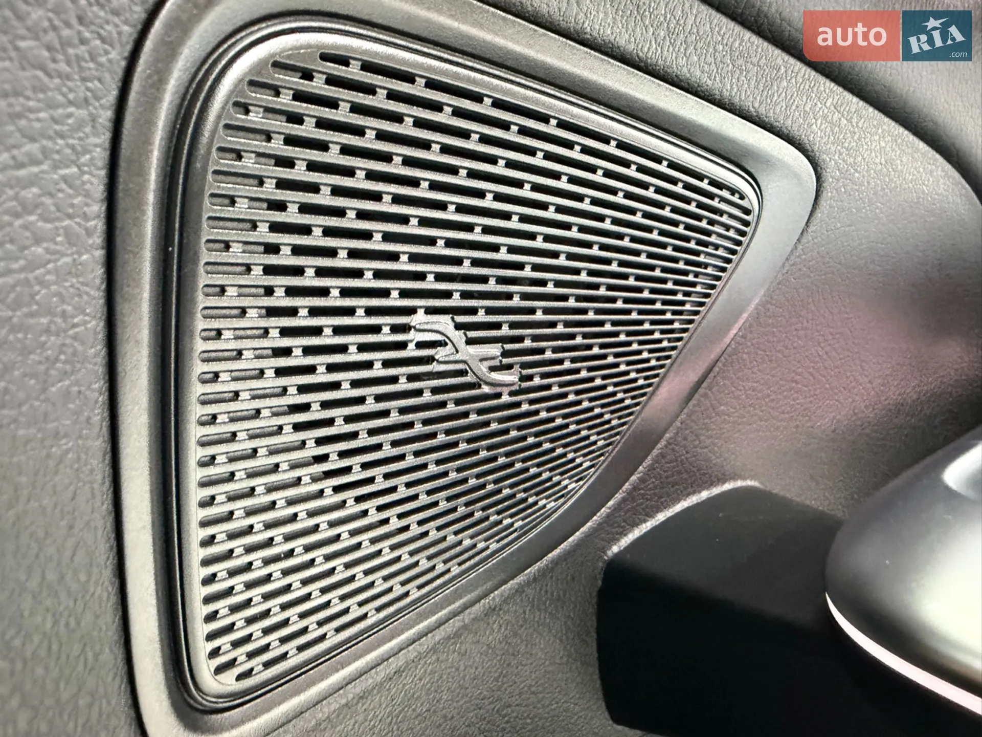 2022 Mercedes-Benz C-klasse - мініатюра 20