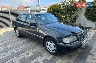 Седан Mercedes-Benz C-Class 1995 в Одессе