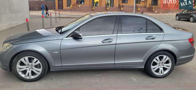 Mercedes-Benz C-Class 2009