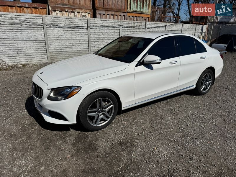 Mercedes-Benz C-Class 2015