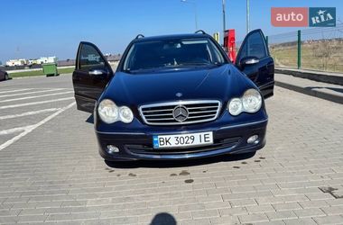 Универсал Mercedes-Benz C-Class 2006 в Ровно