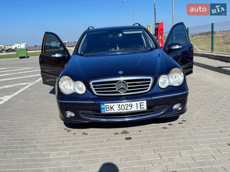 Mercedes-Benz C-Class 2006