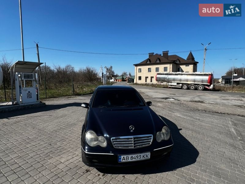 Mercedes-Benz C-Class 2002