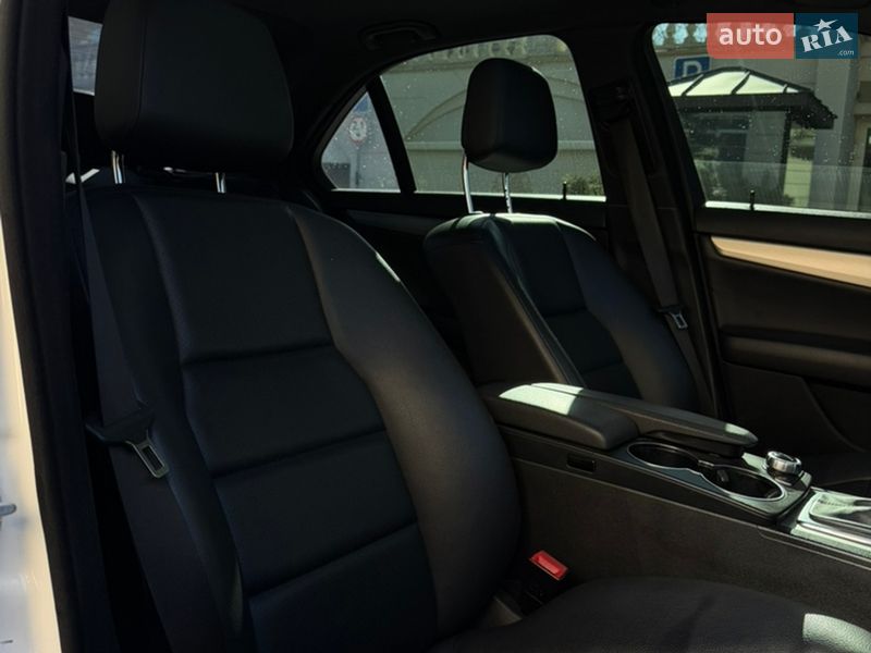 Седан Mercedes-Benz C-Class 2013 в Киеве
