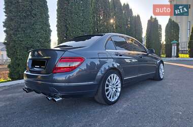 Седан Mercedes-Benz C-Class 2008 в Дубні