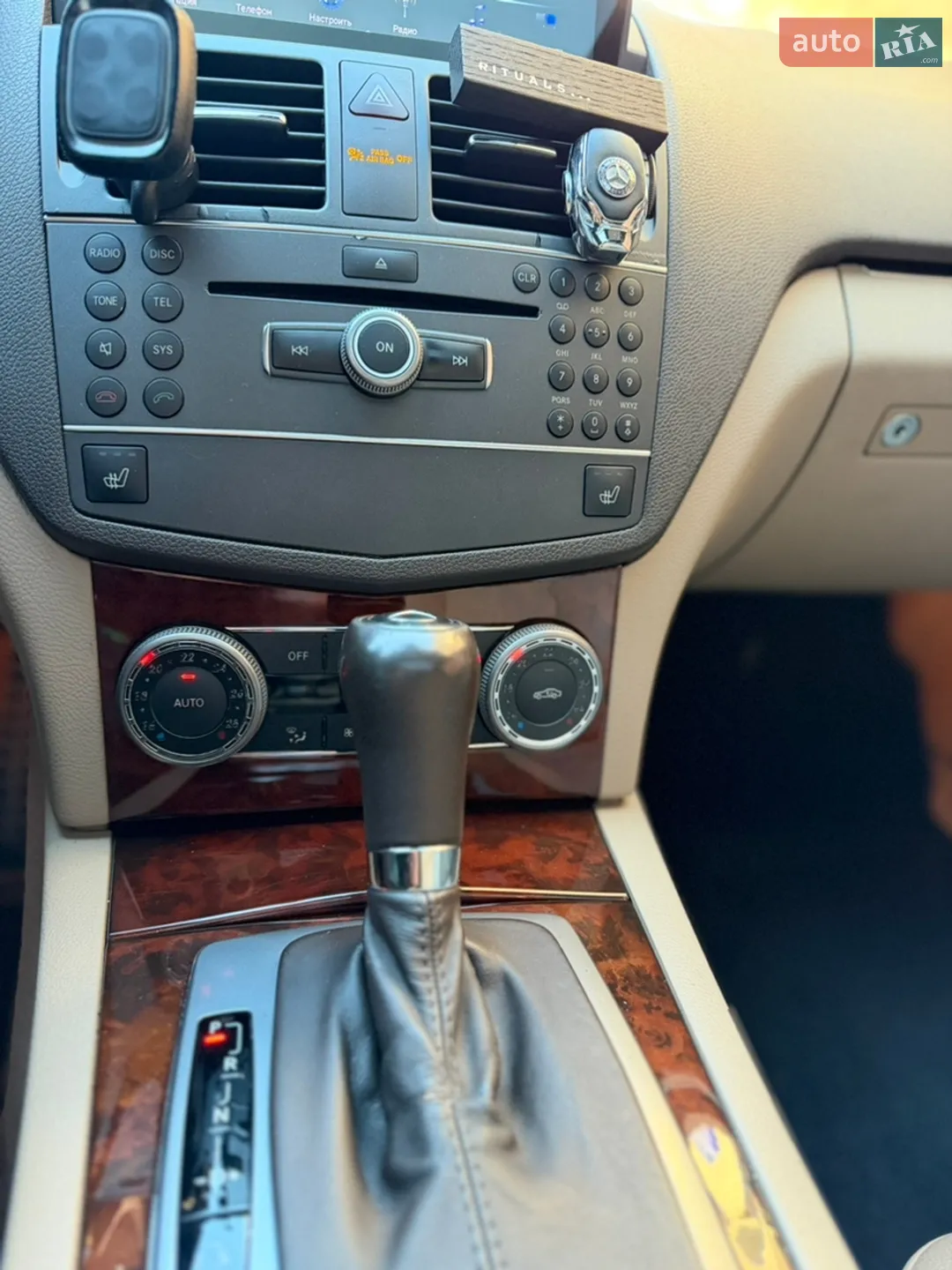 2011 Mercedes-Benz C-klasse - мініатюра 16