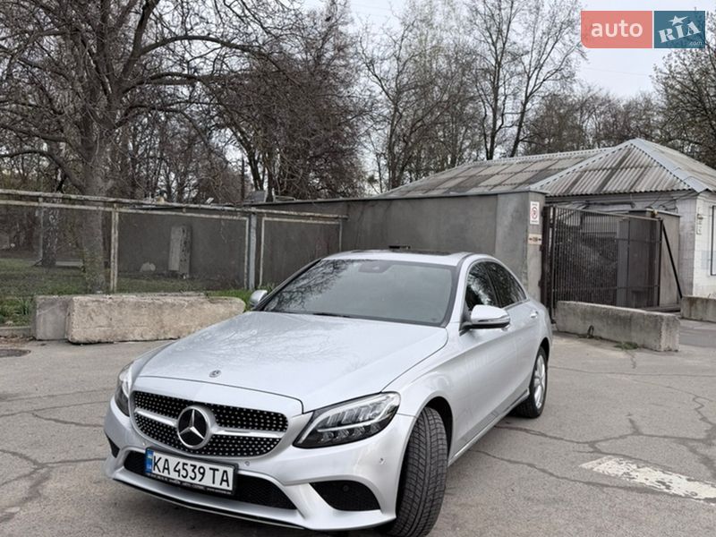 Mercedes-Benz C-Class 2018