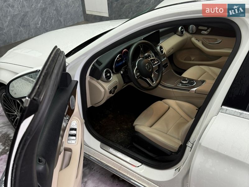 Седан Mercedes-Benz C-Class 2020 в Ровно