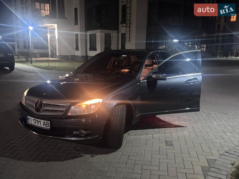 Седан Mercedes-Benz C-Class 2008 в Киеве