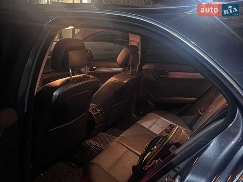 Седан Mercedes-Benz C-Class 2008 в Киеве