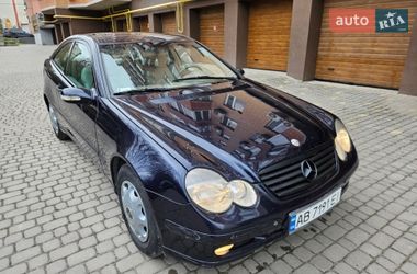 Купе Mercedes-Benz C-Class 2002 в Вінниці