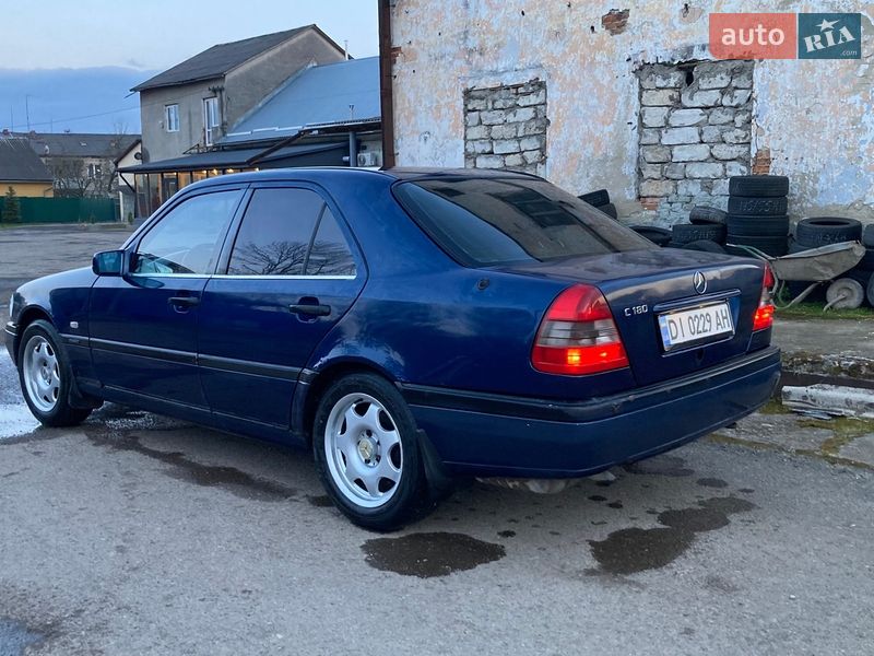 Mercedes-Benz C-Class 1995