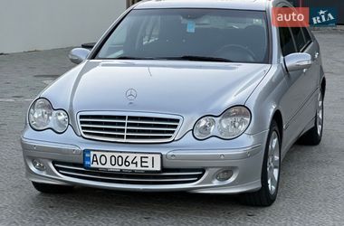 Седан Mercedes-Benz C-Class 2004 в Ужгороде
