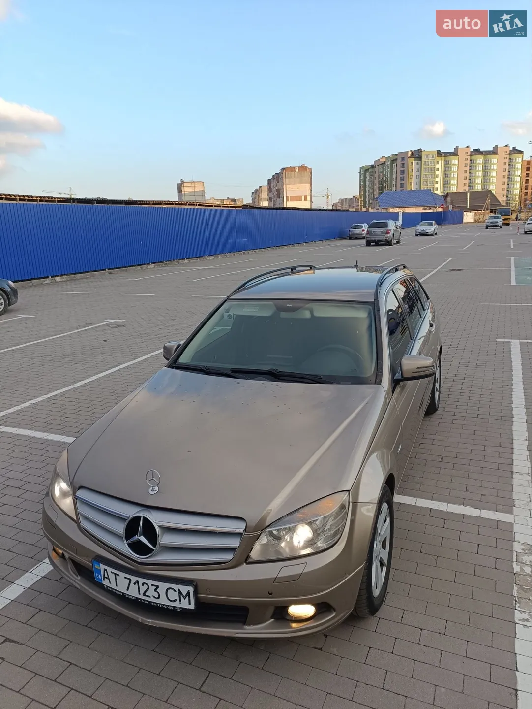 2010 Mercedes-Benz C-klasse - мініатюра 10