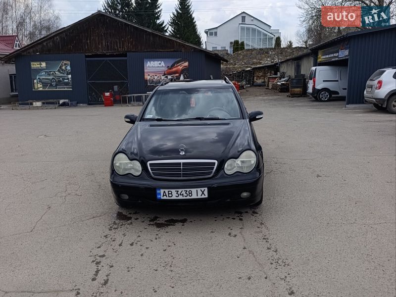 Універсал Mercedes-Benz C-Class 2001 в Хмільнику