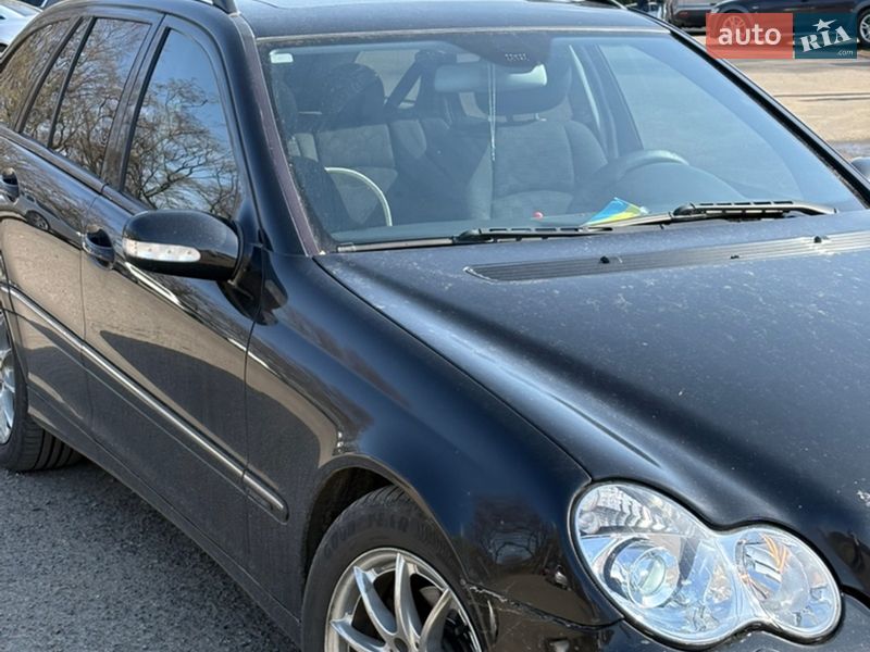 Mercedes-Benz C-Class 2003