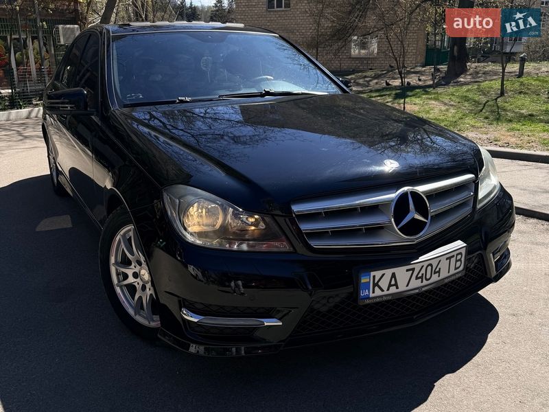 Mercedes-Benz C-Class 2012