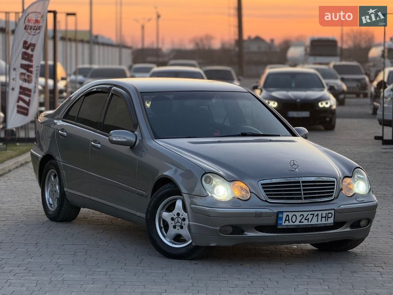 Mercedes-Benz C-Class 2002