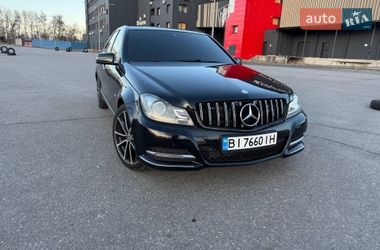 Седан Mercedes-Benz C-Class 2011 в Киеве