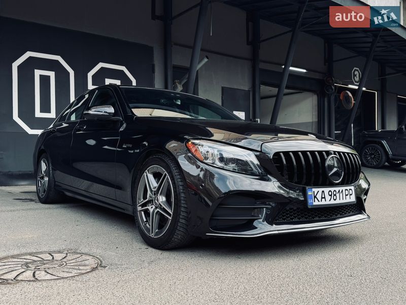 Mercedes-Benz C-Class 2019