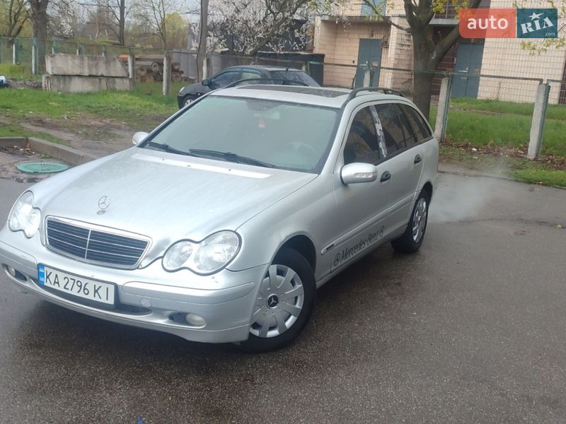 Mercedes-Benz C-Class 2001