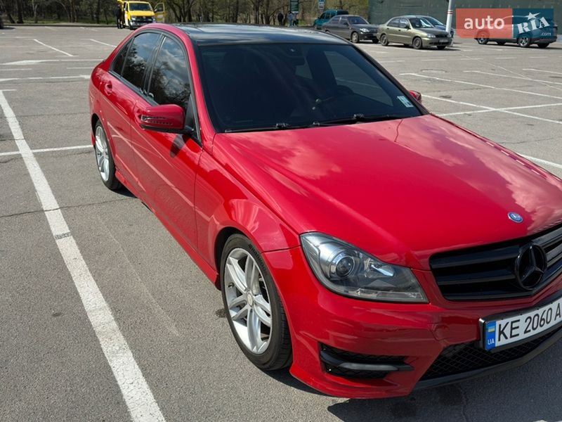 Mercedes-Benz C-Class 2012