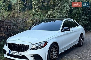 Седан Mercedes-Benz C-Class 2019 в Киеве