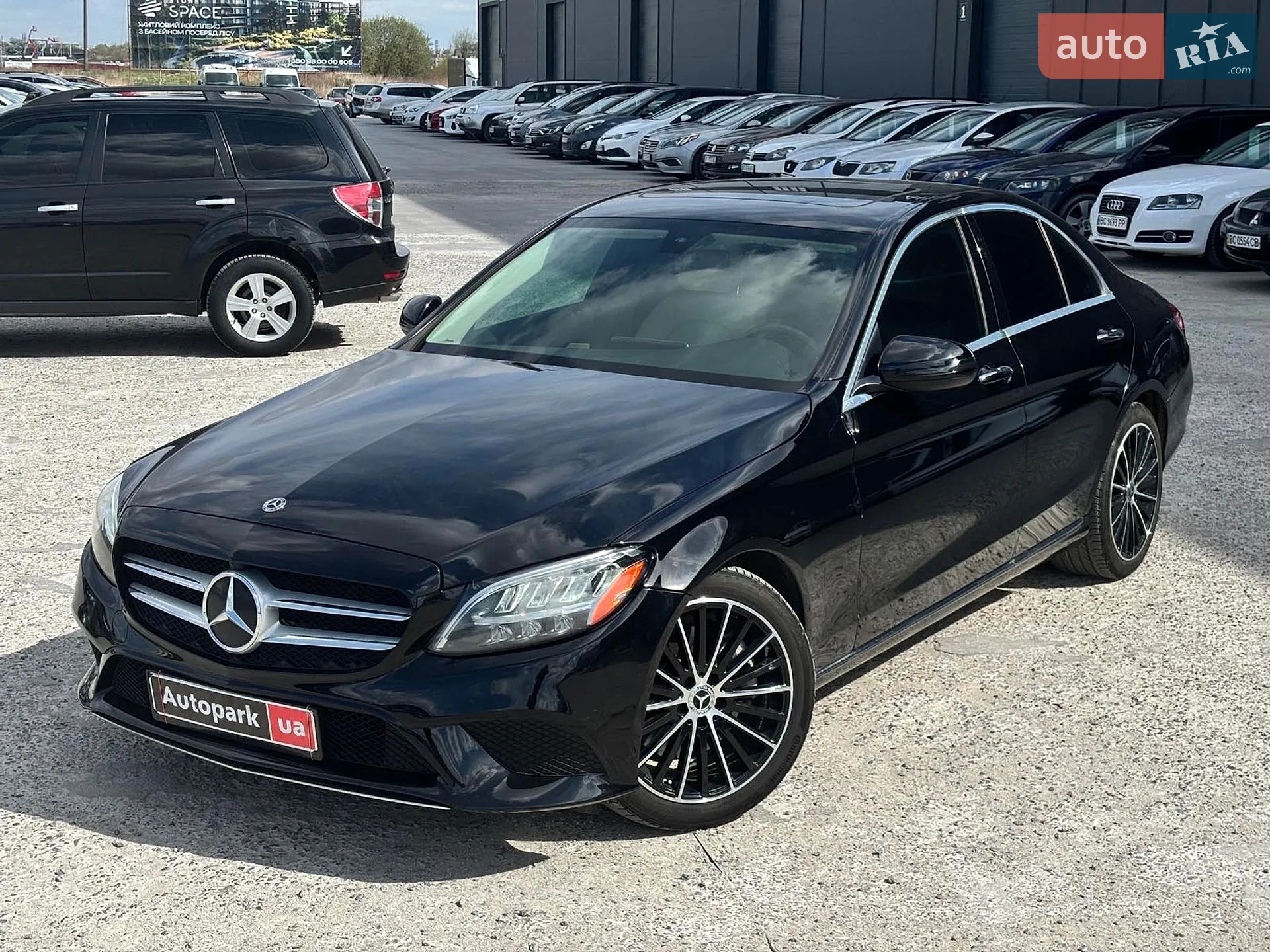 2021 Mercedes-Benz C-klasse - фото 1