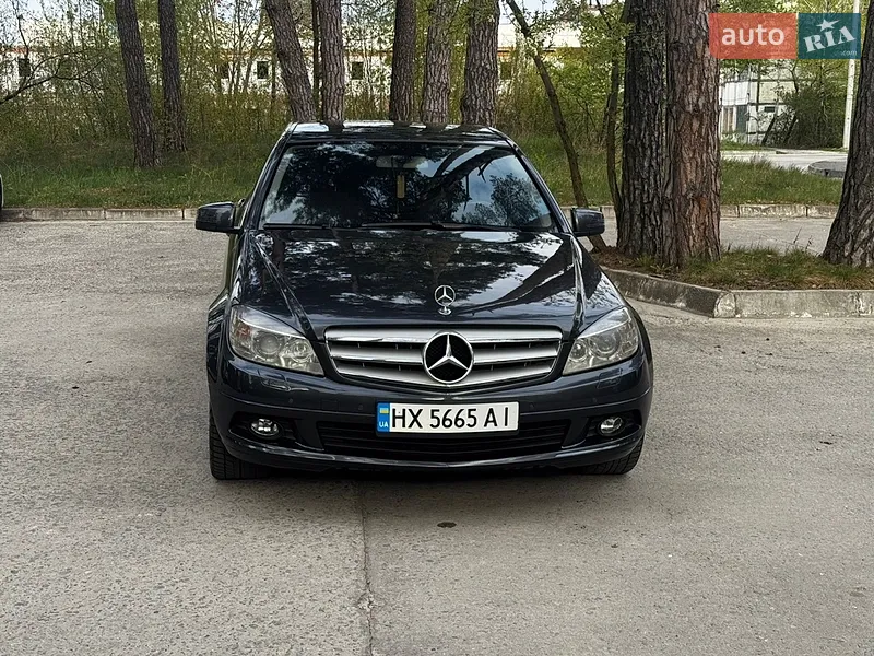 Mercedes-Benz C-Class