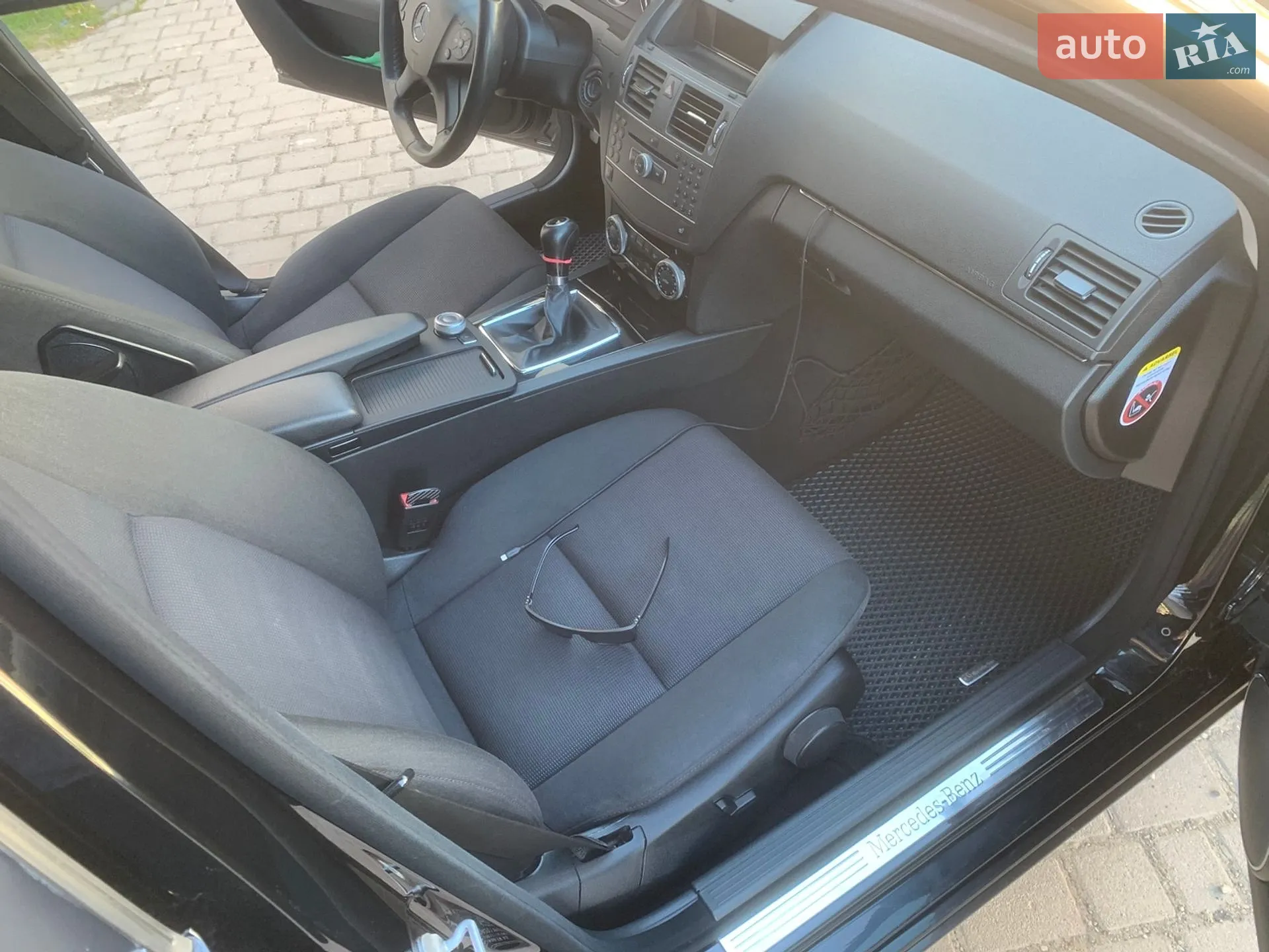 2010 Mercedes-Benz C-klasse - мініатюра 16