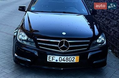 Универсал Mercedes-Benz C-Class 2014 в Луцке
