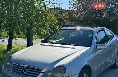 Купе Mercedes-Benz C-Class 2001 в Новомосковську