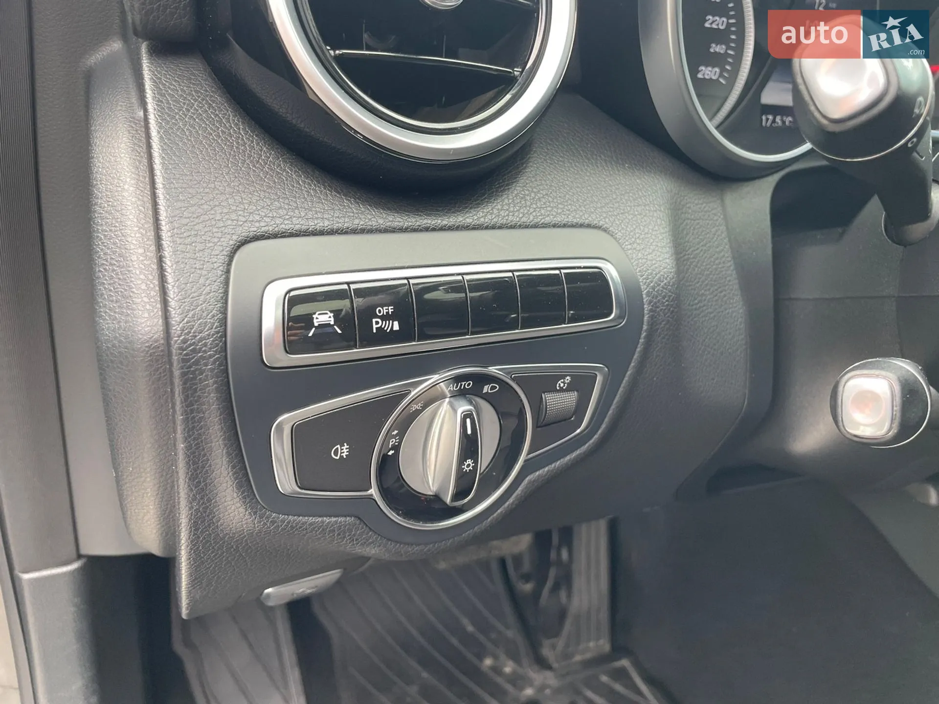 2015 Mercedes-Benz C-klasse - мініатюра 36
