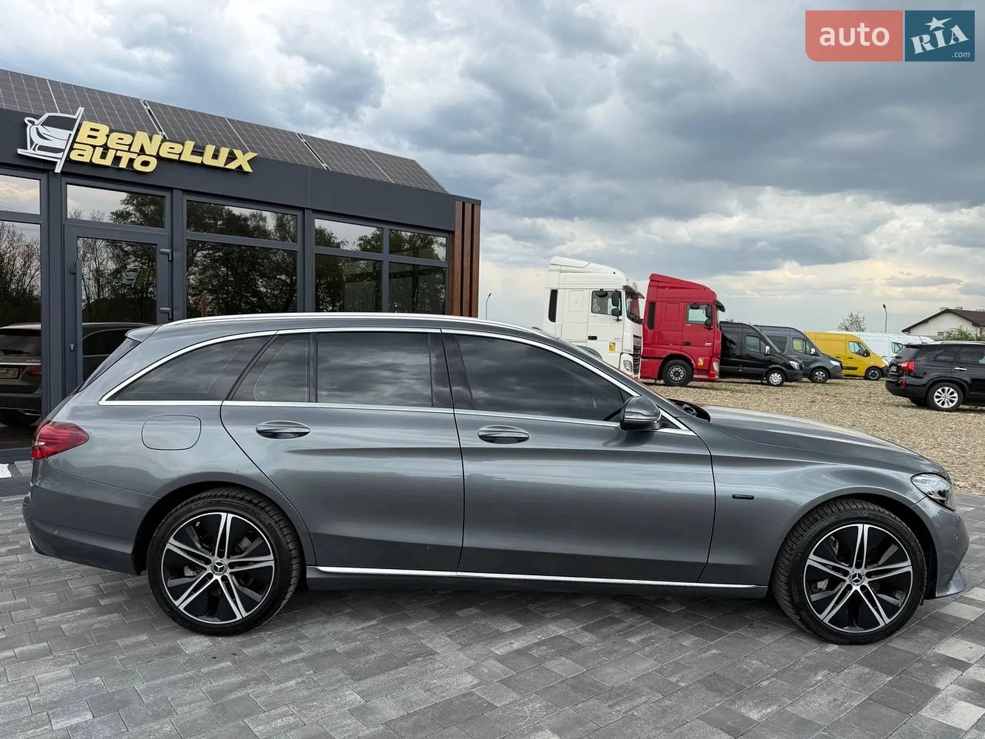 2020 Mercedes-Benz C-klasse - мініатюра 12